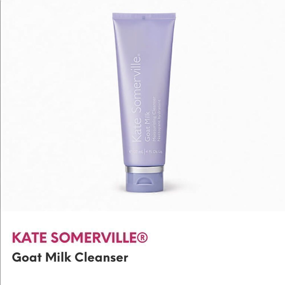 KATE SOMERVILLE®
Goat Milk Cleanser full size 4oz Ipsy bag